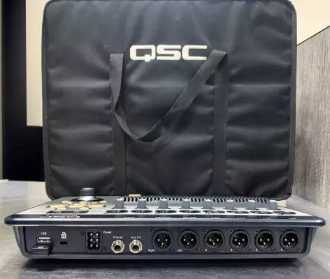 QSC - TouchMix-8 Compact Digital Mixer with Touchscreen 2